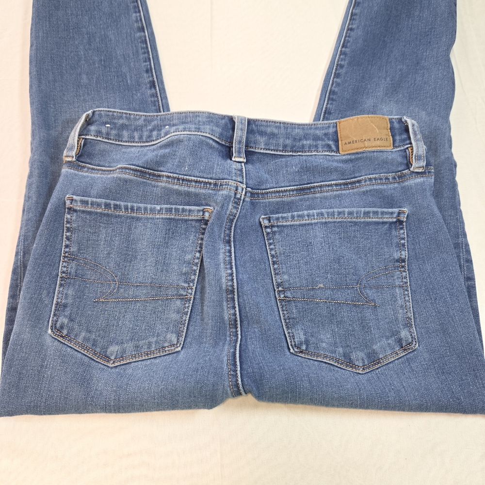 American Eagle Outfitters Light Blue Raw Edged Jeggins. Size 4. PPCP - Picture 2 of 10